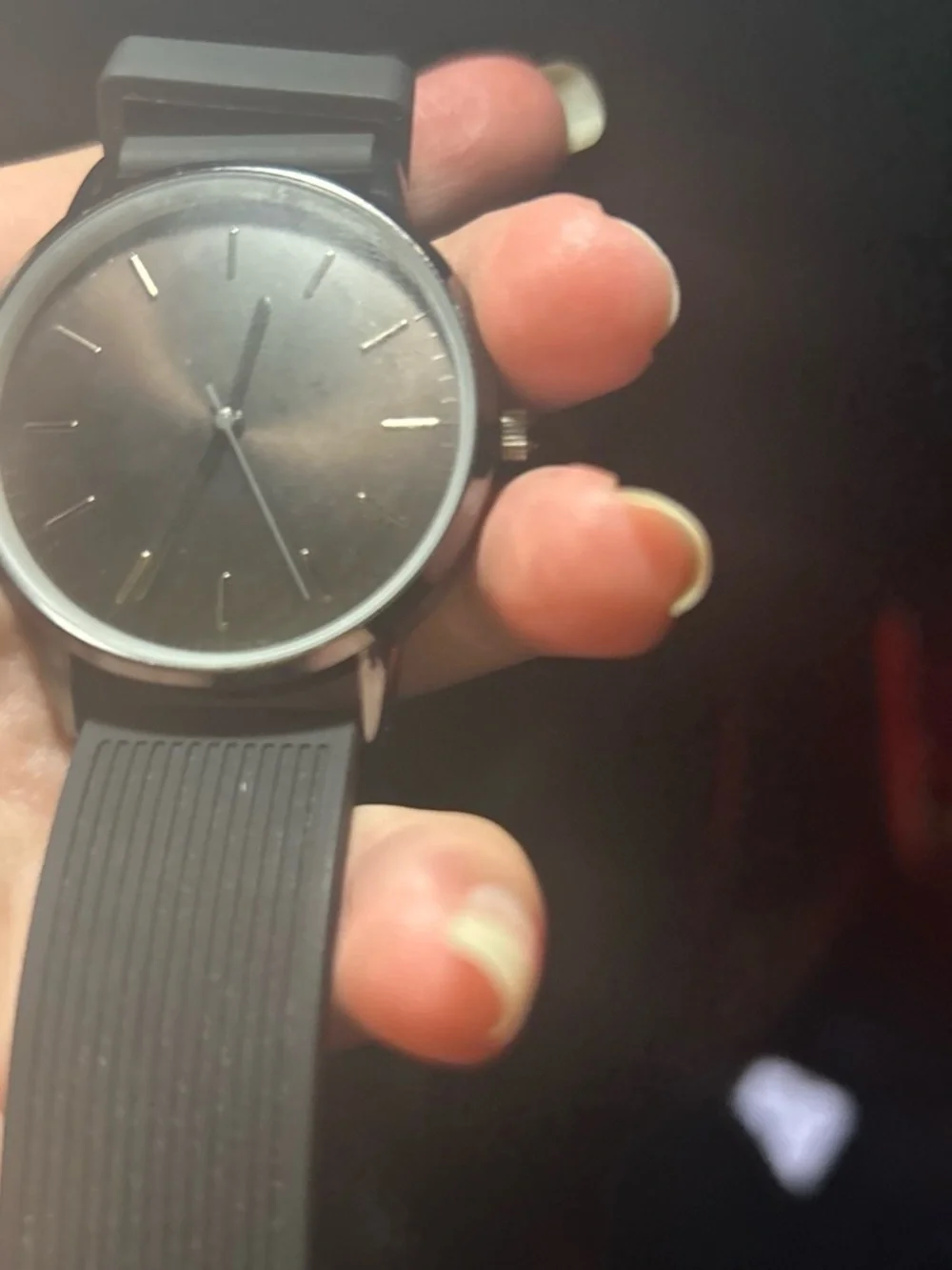 Minimalist Black Men's Wristwatch with Black Silicone Strap